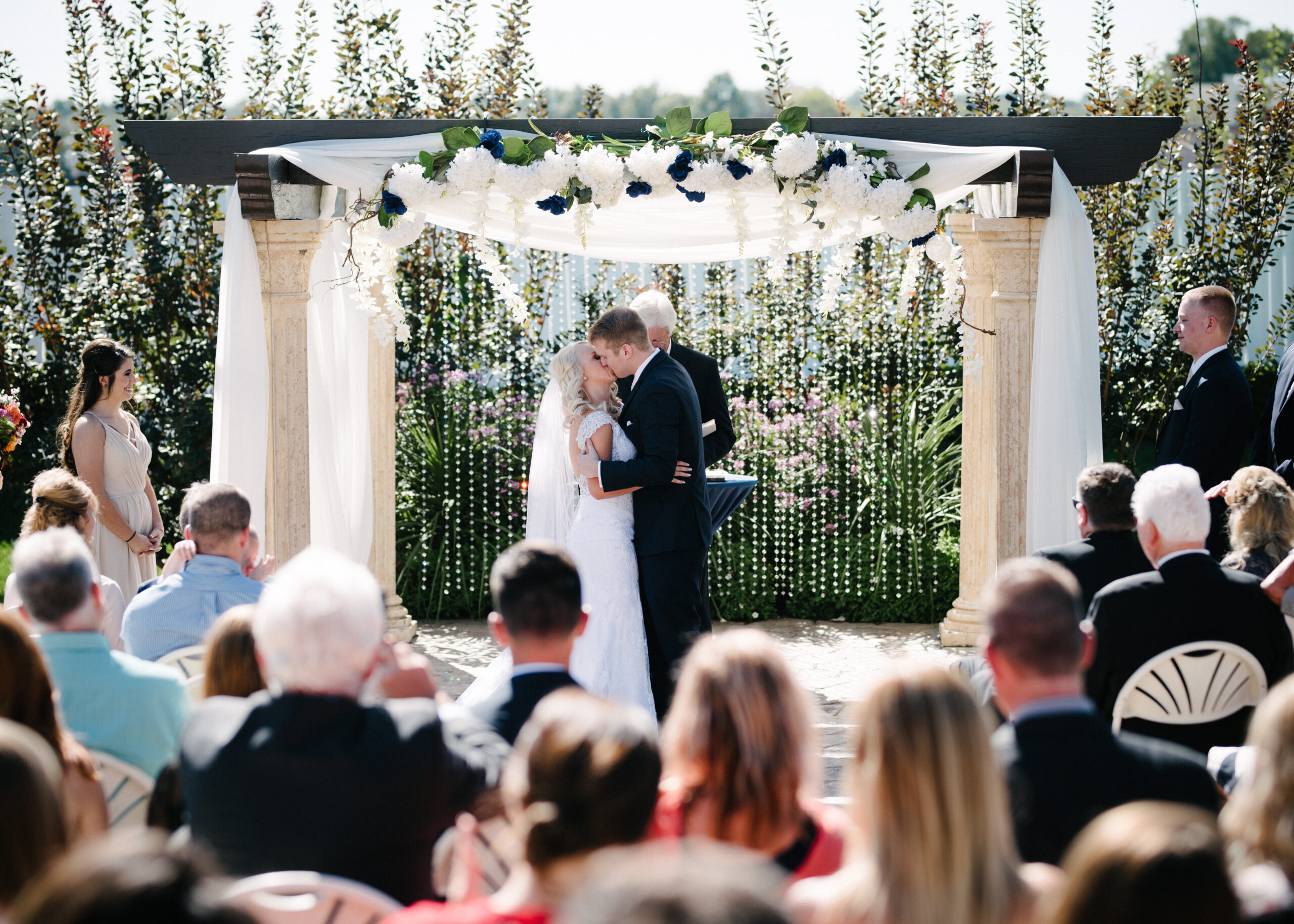 OUTDOOR, GARDEN WEDDING